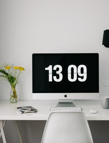 壁紙なのに磁石がくっつく。マグネットクロスとは？