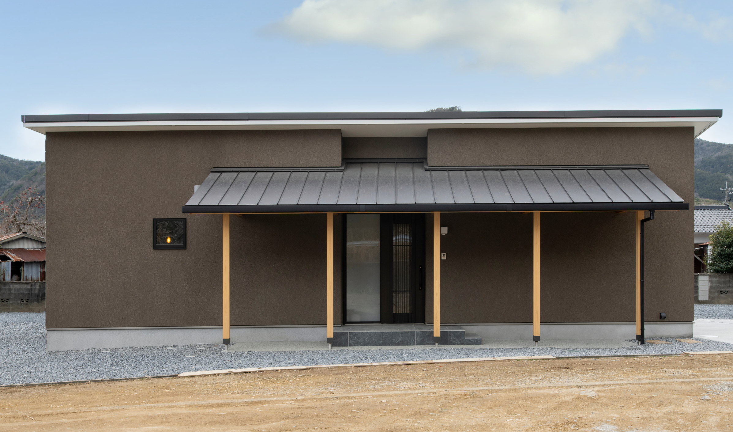 備前市｜庭とつながるL字型平屋の家